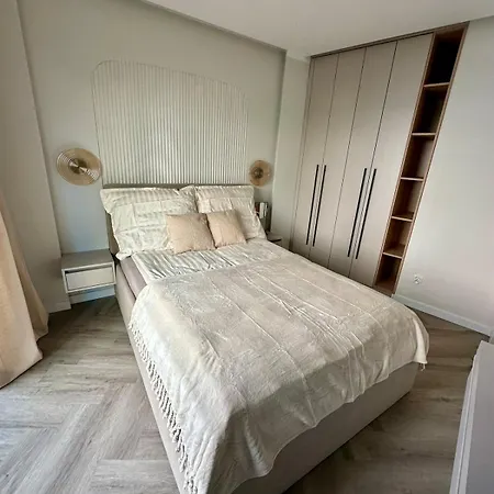 Sea7 Apartment